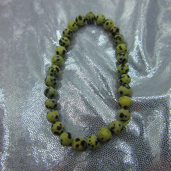 Dalmatian Jasper 6mm Round 7" Stretchy Gemstone Bracelet - Picture 2 of 3